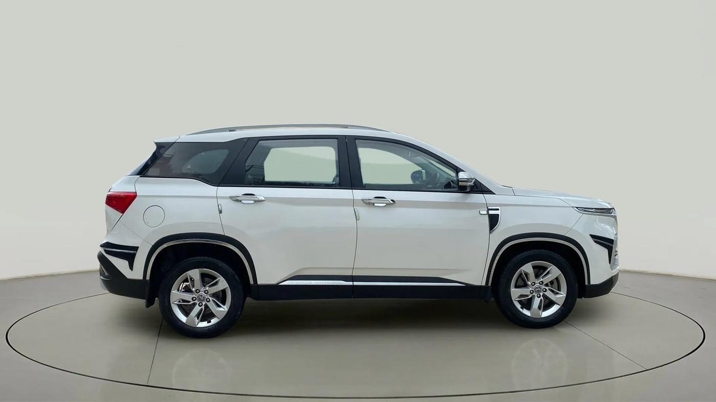 2019 MG HECTOR SUPER 2.0 DIESEL, Diesel, Manual, 39,788 km, Right Side View