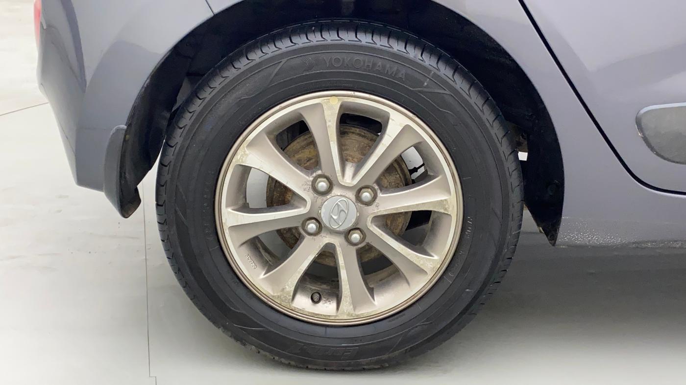 2016 Hyundai Grand i10 ASTA 1.2 KAPPA VTVT, Petrol, Manual, 23,894 km, Right Rear Wheel