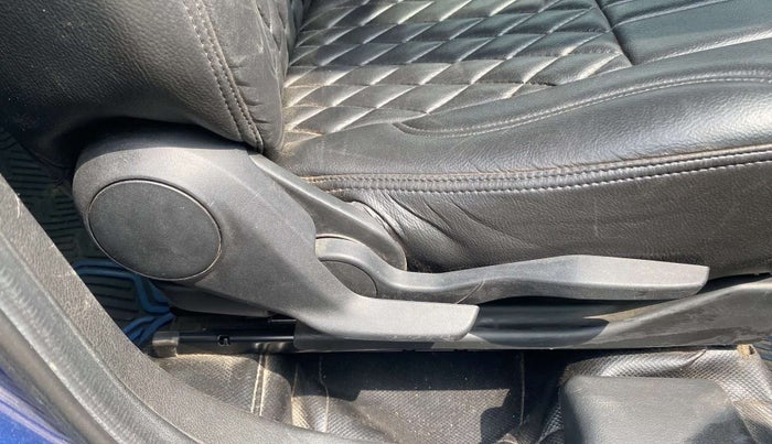 2019 Maruti Baleno ZETA PETROL 1.2, Petrol, Manual, 92,493 km, Driver Side Adjustment Panel