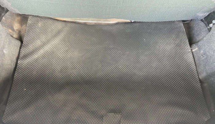 2018 Tata Tiago XZ PETROL, Petrol, Manual, 64,210 km, Boot Inside