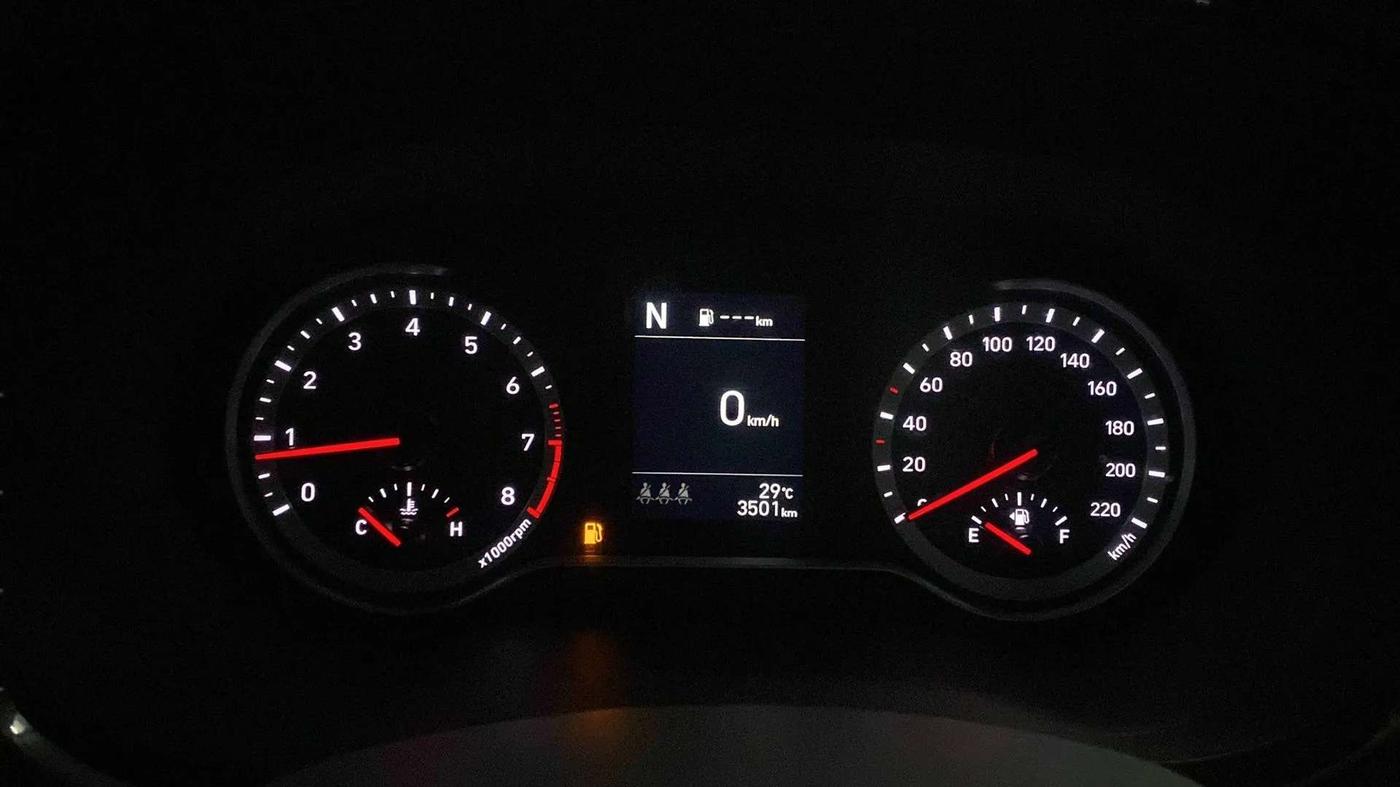 2023 Hyundai GRAND I10 NIOS SPORTZ AMT 1.2 KAPPA VTVT, Petrol, Automatic, 3,754 km, Odometer Image
