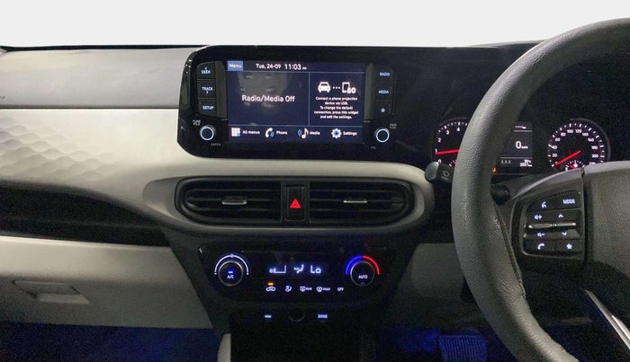 2023 Hyundai GRAND I10 NIOS SPORTZ AMT 1.2 KAPPA VTVT, Petrol, Automatic, 3,754 km, Air Conditioner