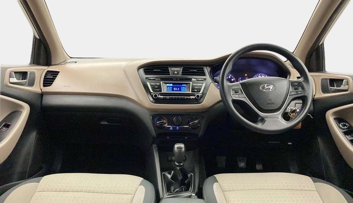 2016 Hyundai Elite i20 MAGNA 1.2, Petrol, Manual, 37,457 km, Dashboard