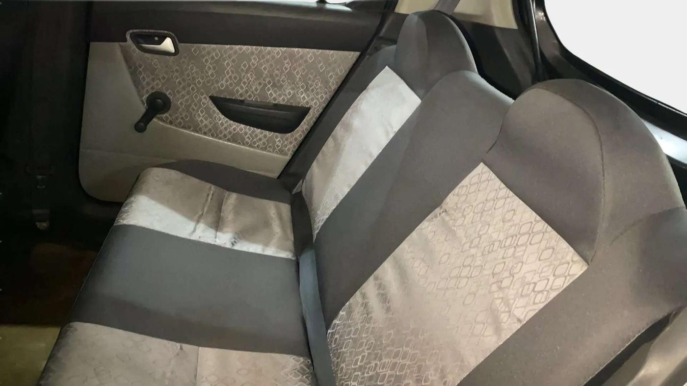 2017 Maruti Alto 800 LXI, Petrol, Manual, 32,454 km, Right Side Rear Door Cabin