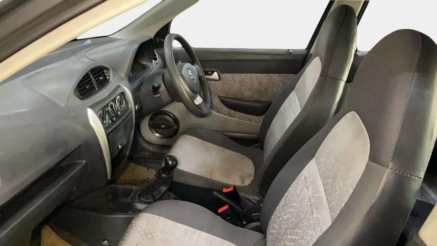 2017 Maruti Alto 800 LXI, Petrol, Manual, 32,454 km, Right Side Front Door Cabin