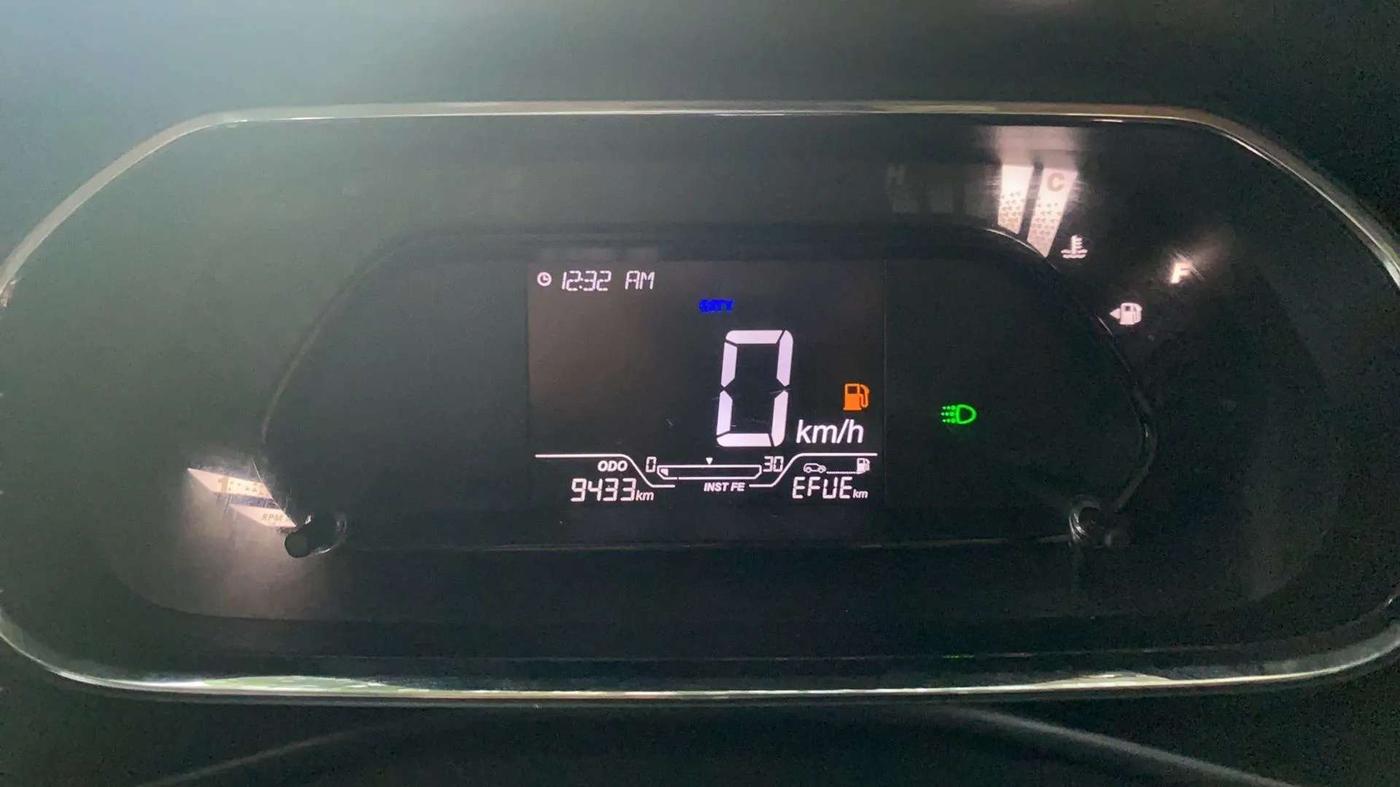 2023 Tata NEXON XM PETROL, Petrol, Manual, 9,751 km, Odometer Image