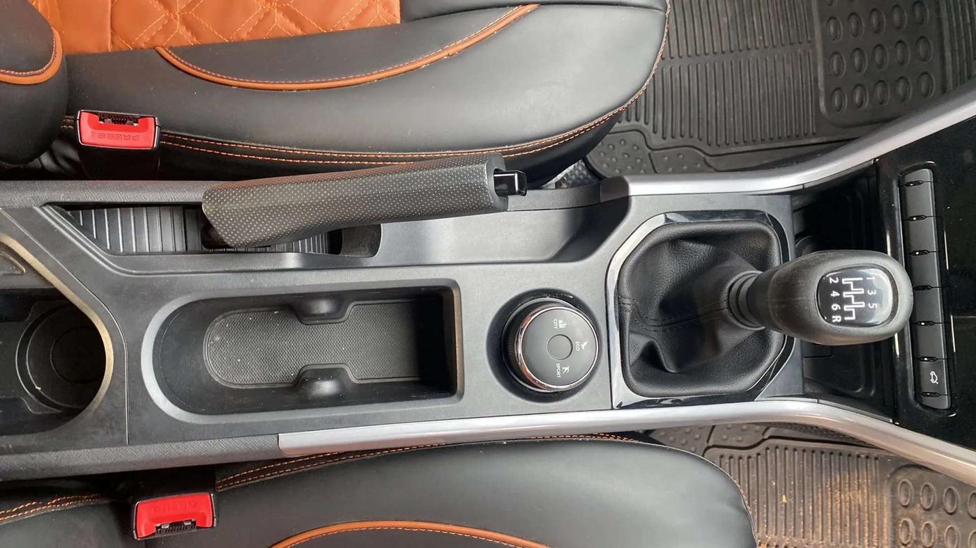 2023 Tata NEXON XM PETROL, Petrol, Manual, 9,751 km, Gear Lever