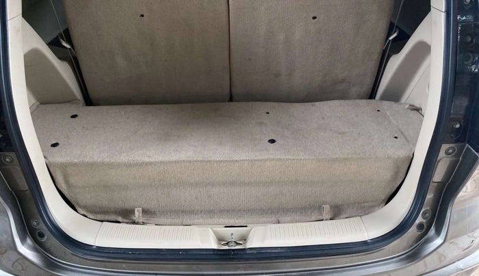 2022 Maruti Ertiga VXI CNG, CNG, Manual, 55,161 km, Boot Inside