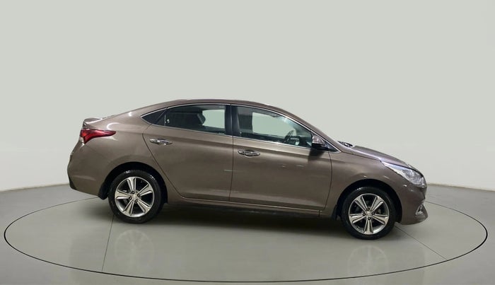 2018 Hyundai Verna 1.6 VTVT SX (O) AT, Petrol, Automatic, 50,471 km, Right Side View