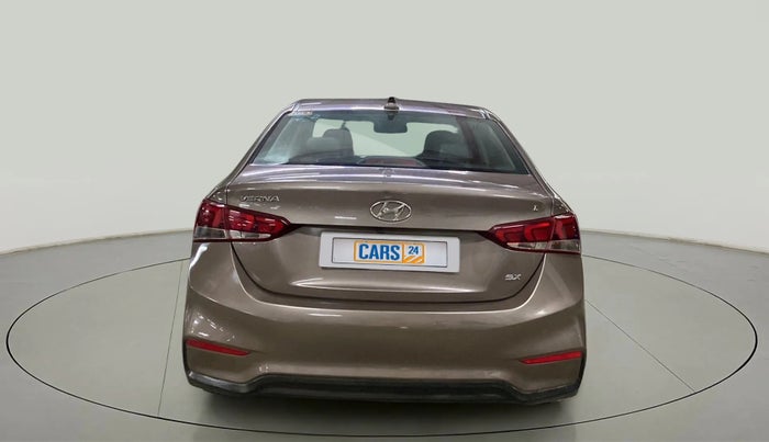 2018 Hyundai Verna 1.6 VTVT SX (O) AT, Petrol, Automatic, 50,471 km, Back/Rear