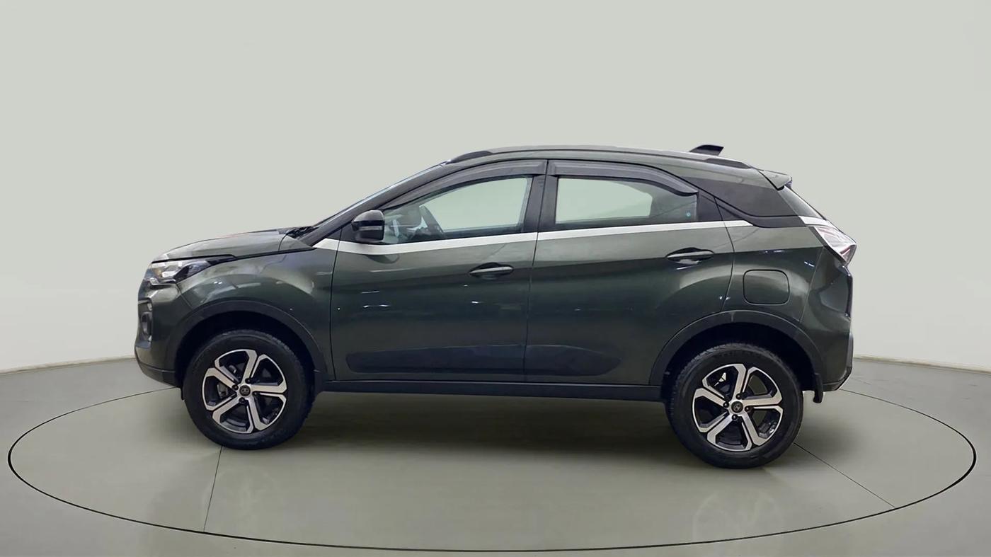 2022 Tata NEXON XZA PLUS PETROL, Petrol, Automatic, 27,997 km, Left Side