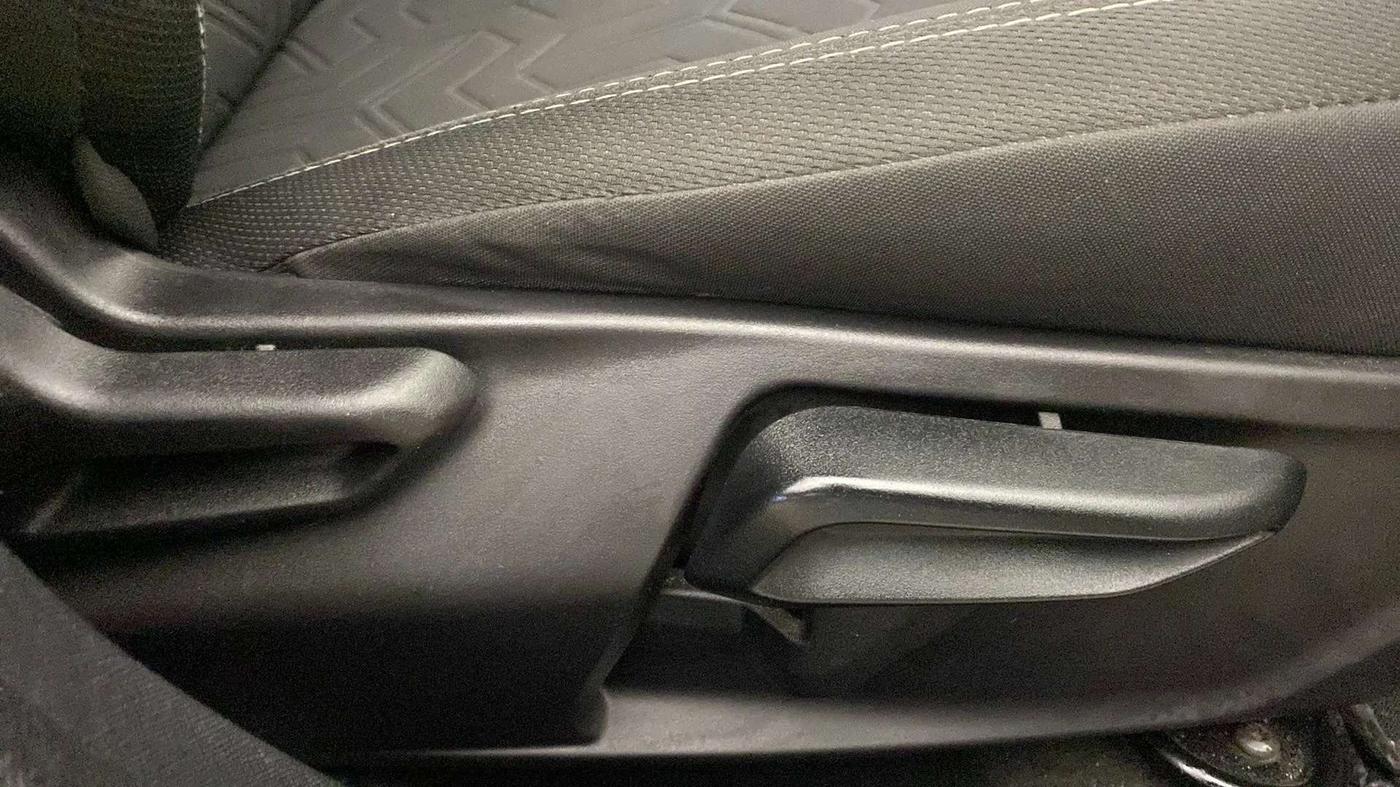 2022 Tata NEXON XZA PLUS PETROL, Petrol, Automatic, 27,997 km, Driver Side Adjustment Panel