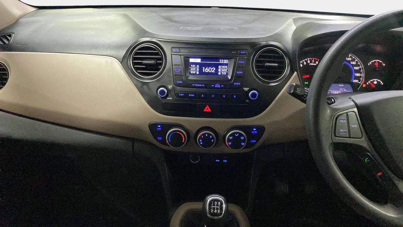 2016 Hyundai Grand i10 SPORTZ 1.2 KAPPA VTVT, Petrol, Manual, 49,907 km, Air Conditioner