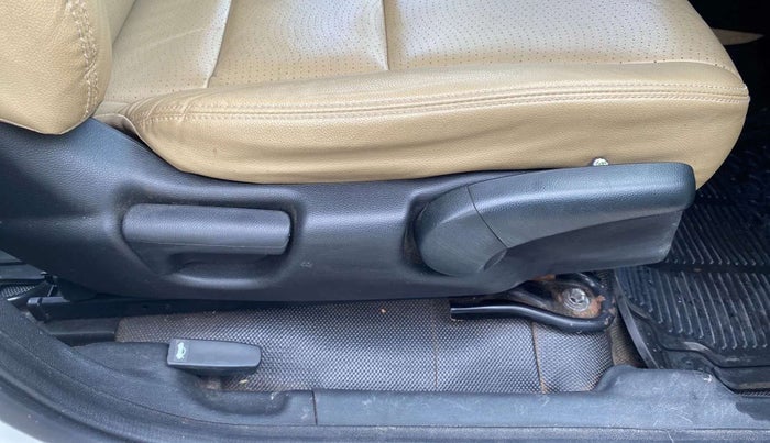 2018 Honda City 1.5L I-VTEC VX, Petrol, Manual, 49,585 km, Driver Side Adjustment Panel