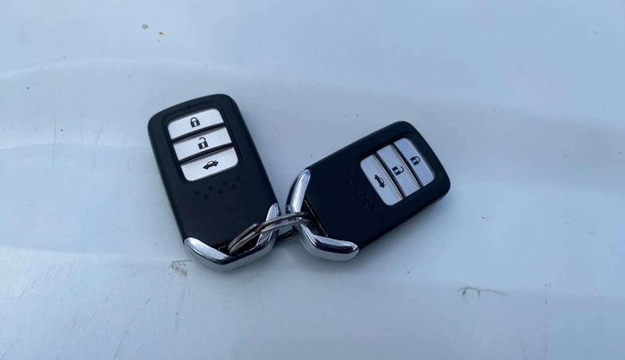 2018 Honda City 1.5L I-VTEC VX, Petrol, Manual, 49,585 km, Key Close Up