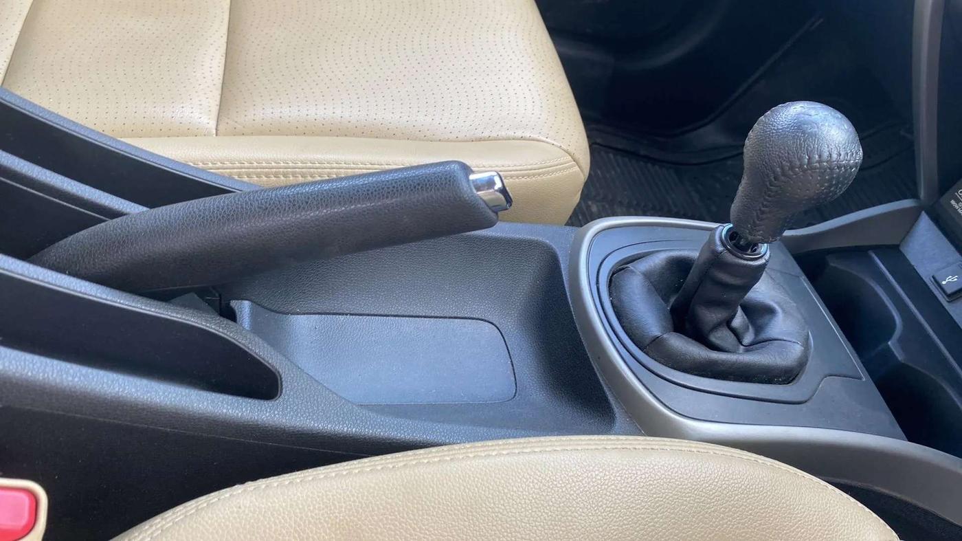 2018 Honda City 1.5L I-VTEC VX, Petrol, Manual, 49,585 km, Gear Lever