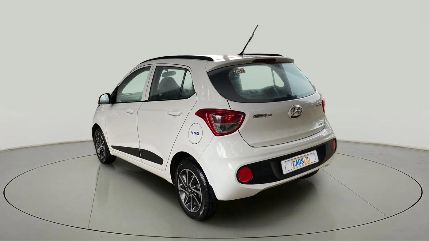 2017 Hyundai Grand i10 SPORTZ (O) AT 1.2 KAPPA VTVT, Petrol, Automatic, 38,639 km, Left Back Diagonal