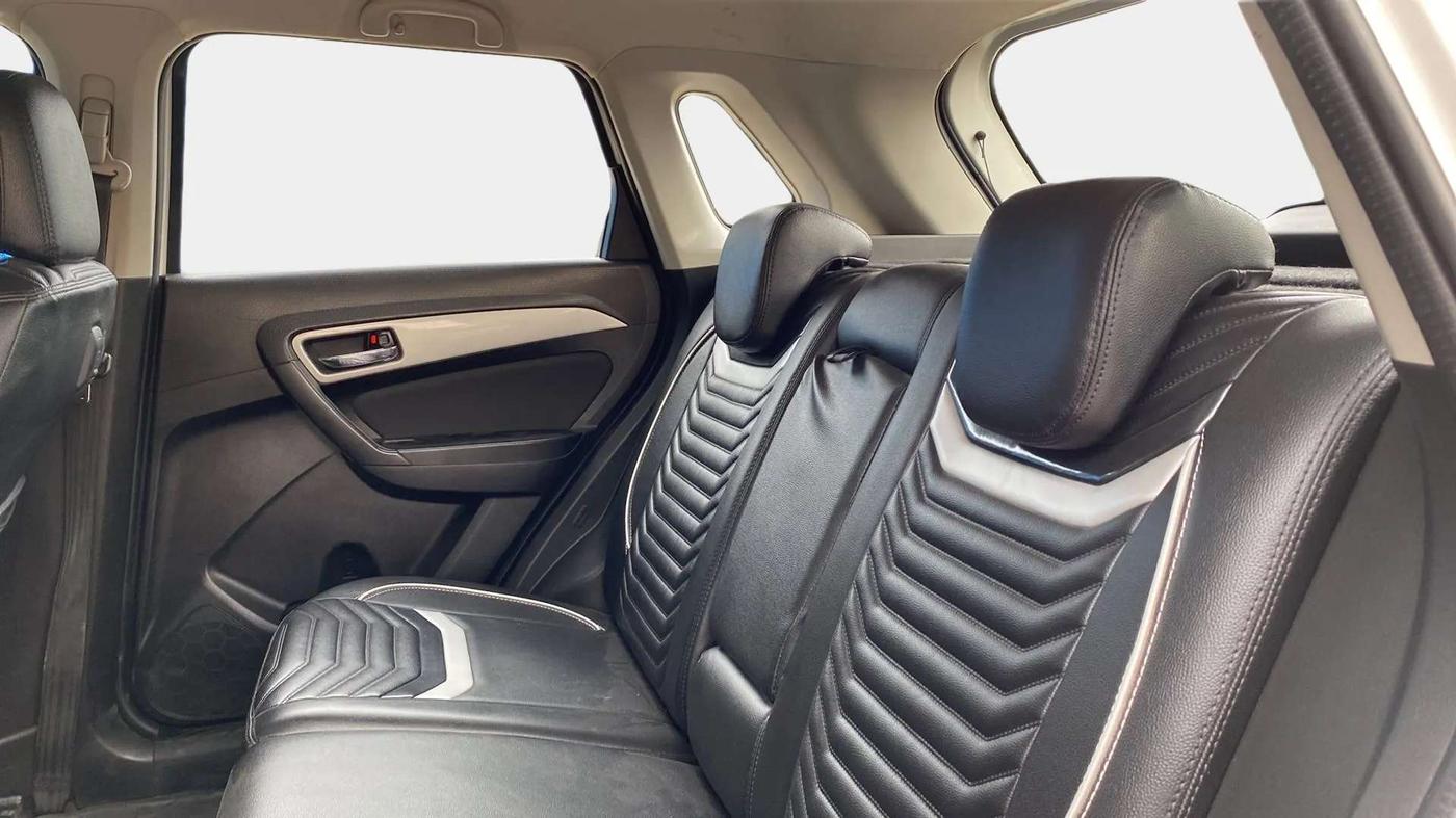 2020 Maruti Vitara Brezza ZXI AT SHVS, Petrol, Automatic, 61,121 km, Right Side Rear Door Cabin