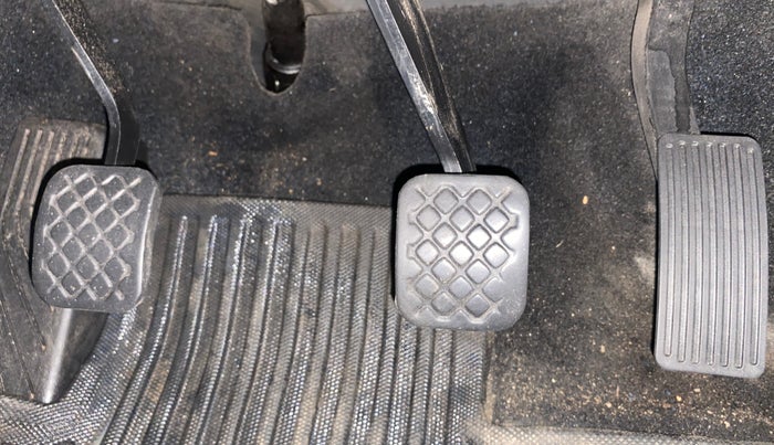 2021 MG HECTOR PLUS SHARP 2.0 DIESEL TURBO MT 6-STR, Diesel, Manual, 73,880 km, Pedals