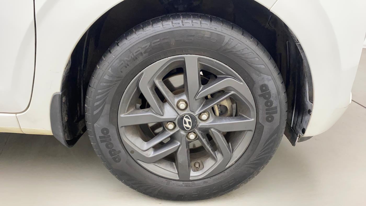 2021 Hyundai GRAND I10 NIOS SPORTZ AMT 1.2 KAPPA VTVT, Petrol, Automatic, 52,848 km, Right Front Wheel