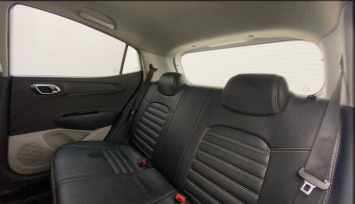 2021 Hyundai GRAND I10 NIOS SPORTZ AMT 1.2 KAPPA VTVT, Petrol, Automatic, 52,848 km, Right Side Rear Door Cabin