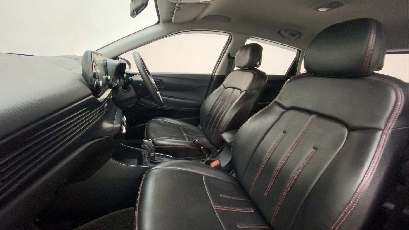 2021 Hyundai NEW I20 SPORTZ 1.2 AT, Petrol, Automatic, 45,617 km, Right Side Front Door Cabin