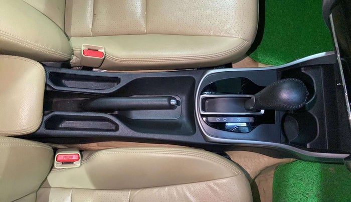 2018 Honda City 1.5L I-VTEC VX CVT, Petrol, Automatic, 92,721 km, Gear Lever