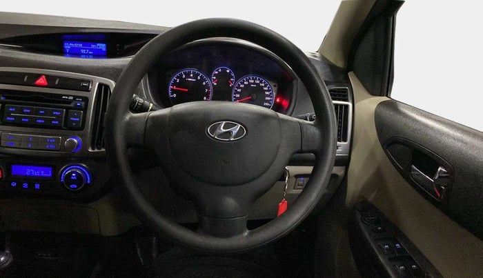 2013 Hyundai i20 MAGNA 1.2, Petrol, Manual, 31,492 km, Steering Wheel Close Up