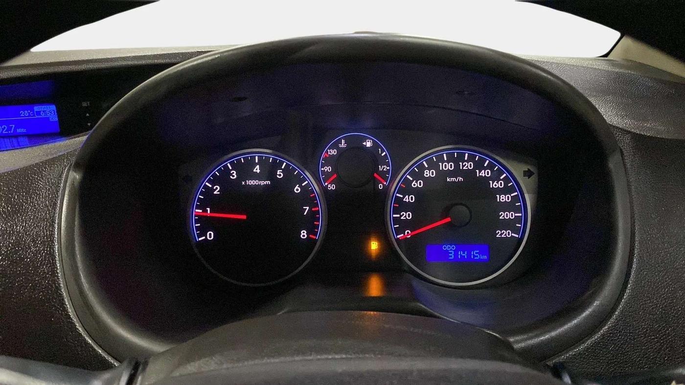 2013 Hyundai i20 MAGNA 1.2, Petrol, Manual, 31,492 km, Odometer Image