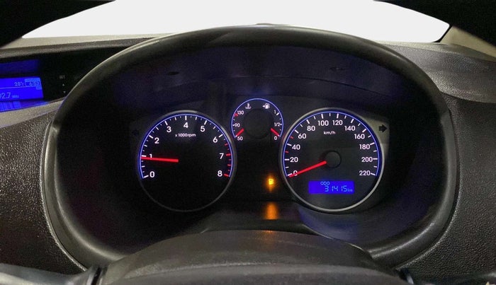 2013 Hyundai i20 MAGNA 1.2, Petrol, Manual, 31,492 km, Odometer Image