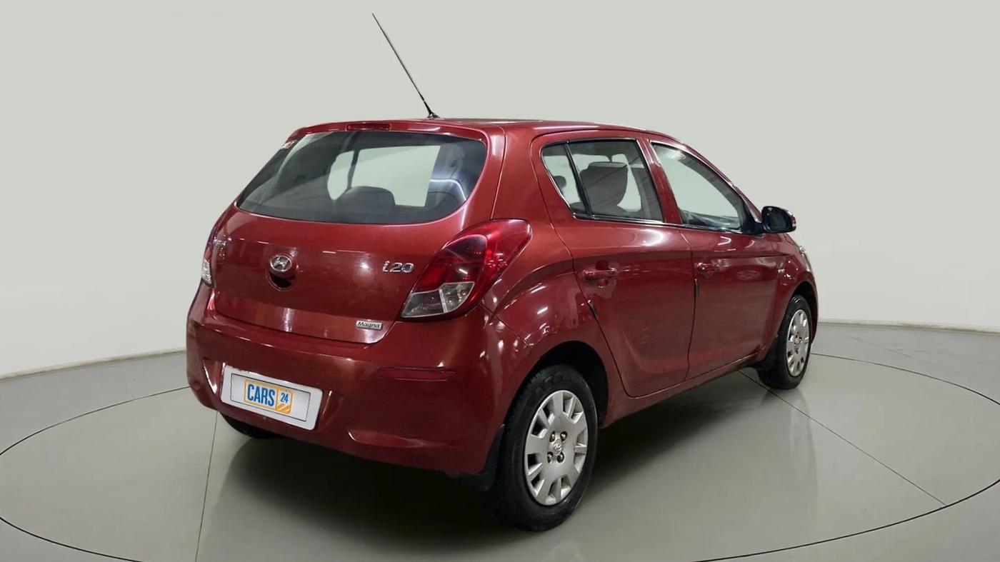 2013 Hyundai i20 MAGNA 1.2, Petrol, Manual, 31,492 km, Right Back Diagonal