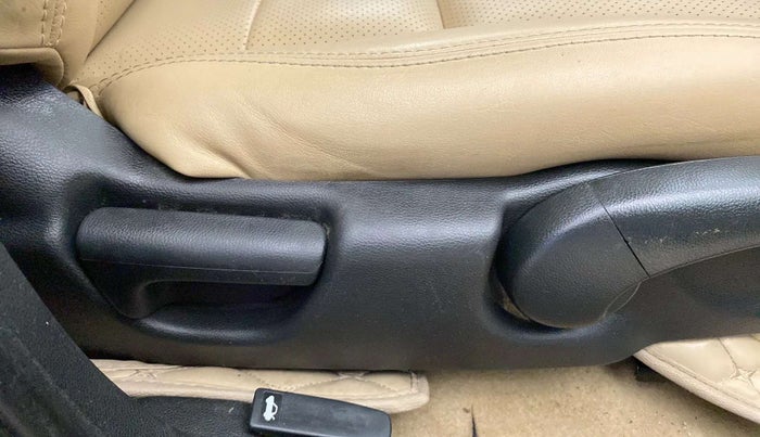 2018 Honda City 1.5L I-VTE V CVT, Petrol, Automatic, 38,531 km, Driver Side Adjustment Panel