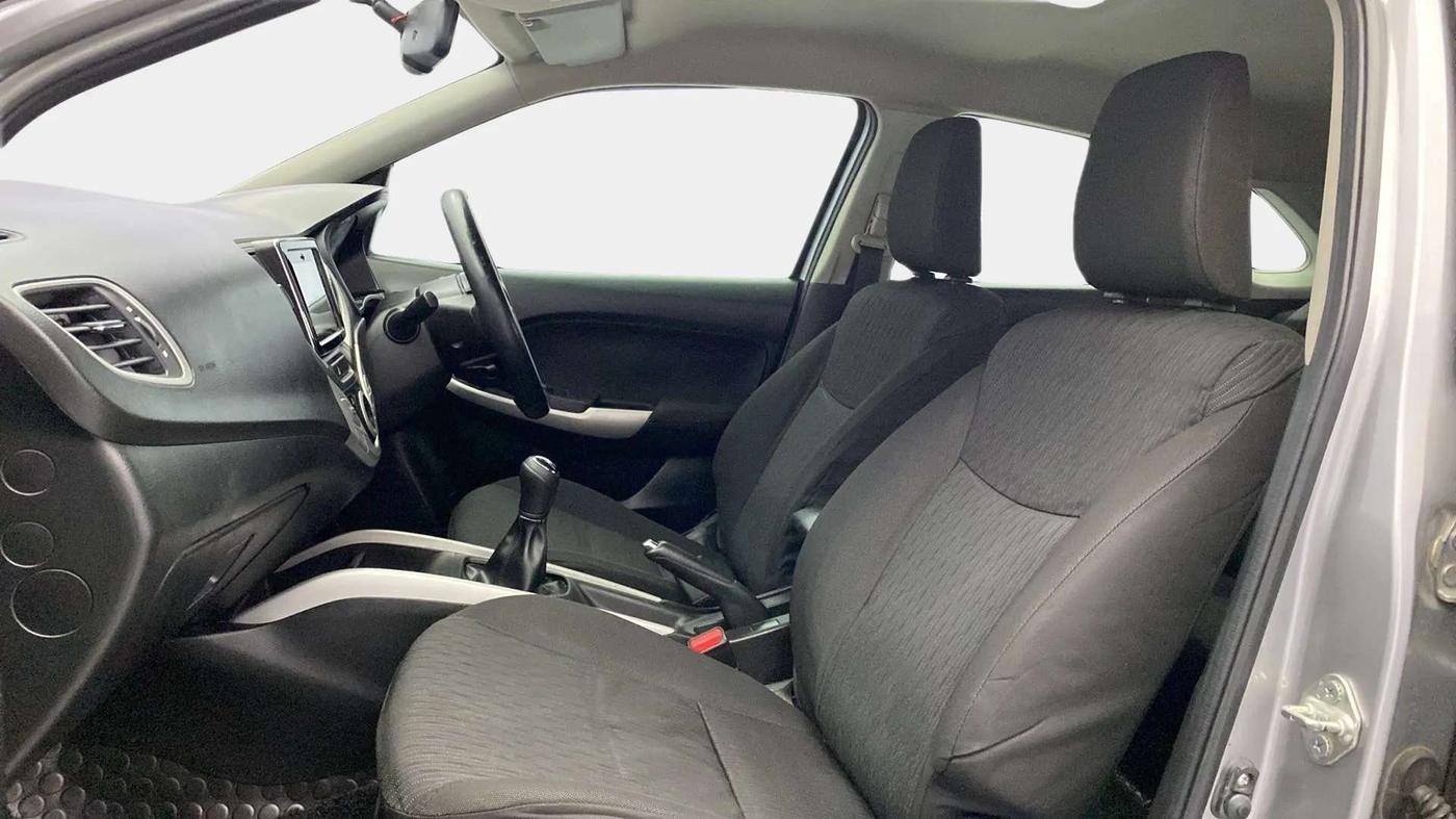 2017 Maruti Baleno ALPHA PETROL 1.2, Petrol, Manual, 76,553 km, Right Side Front Door Cabin