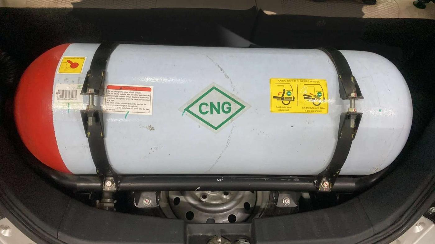 2018 Maruti Wagon R 1.0 LXI CNG, CNG, Manual, 38,836 km, Boot Inside