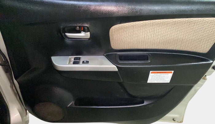 2018 Maruti Wagon R 1.0 LXI CNG, CNG, Manual, 38,836 km, Driver Side Door Panels Control