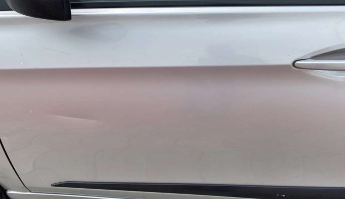 2019 Tata Tiago XZ PETROL, Petrol, Manual, 88,502 km, Front passenger door - Slightly dented