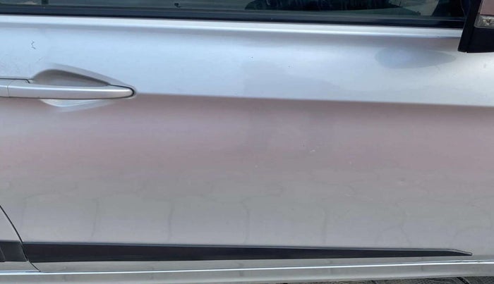 2019 Tata Tiago XZ PETROL, Petrol, Manual, 88,502 km, Driver-side door - Door Stopper rubber missing
