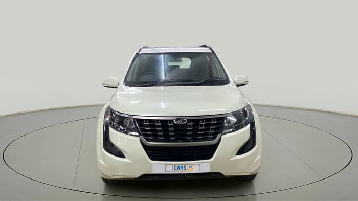 2018 Mahindra XUV500 W5, Diesel, Manual, 65,099 km, Front