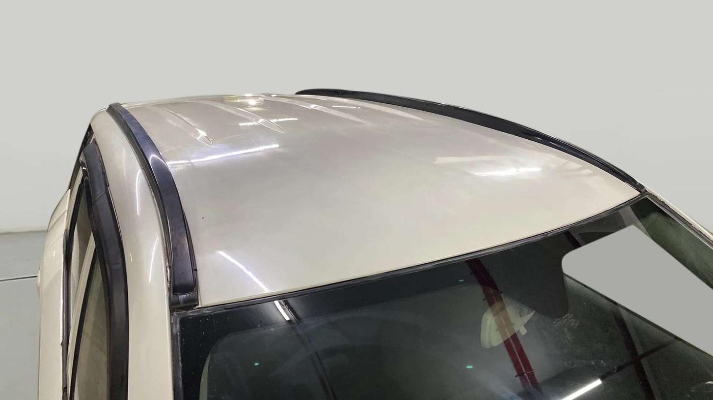 2018 Mahindra XUV500 W5, Diesel, Manual, 65,099 km, Roof