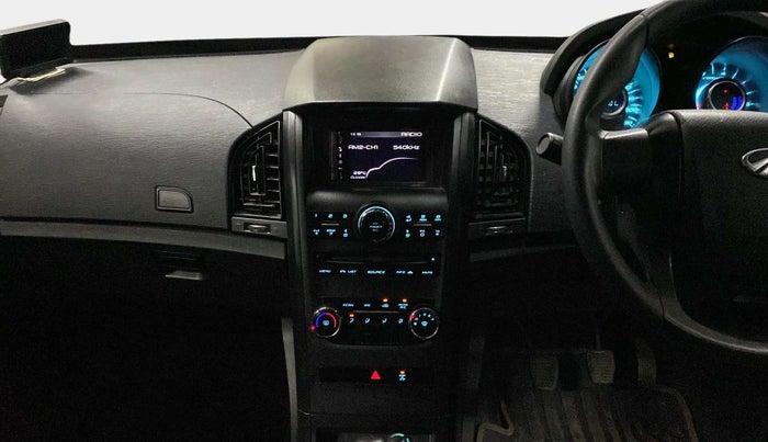 2018 Mahindra XUV500 W5, Diesel, Manual, 65,099 km, Air Conditioner