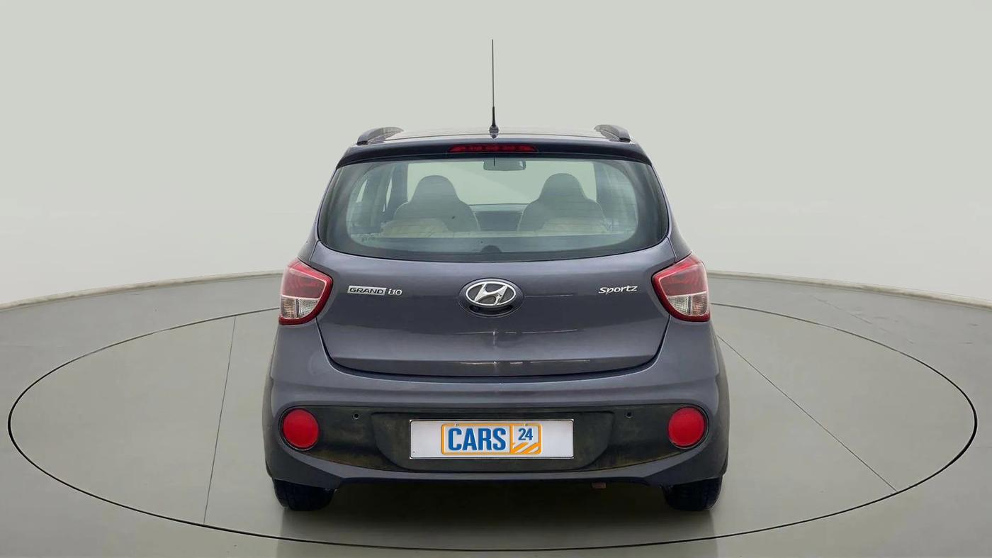 2018 Hyundai Grand i10 SPORTZ AT 1.2 KAPPA VTVT, Petrol, Automatic, 32,094 km, Back/Rear