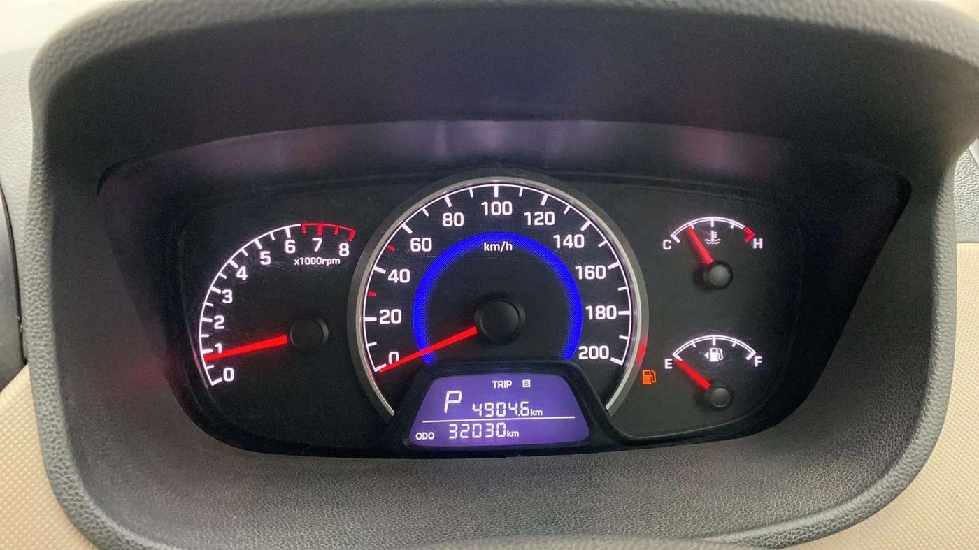 2018 Hyundai Grand i10 SPORTZ AT 1.2 KAPPA VTVT, Petrol, Automatic, 32,094 km, Odometer Image