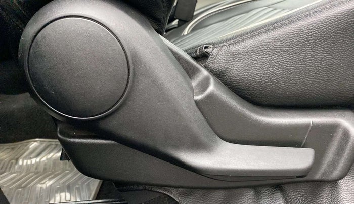 2017 Maruti IGNIS ZETA 1.2 AMT, Petrol, Automatic, 22,712 km, Driver Side Adjustment Panel