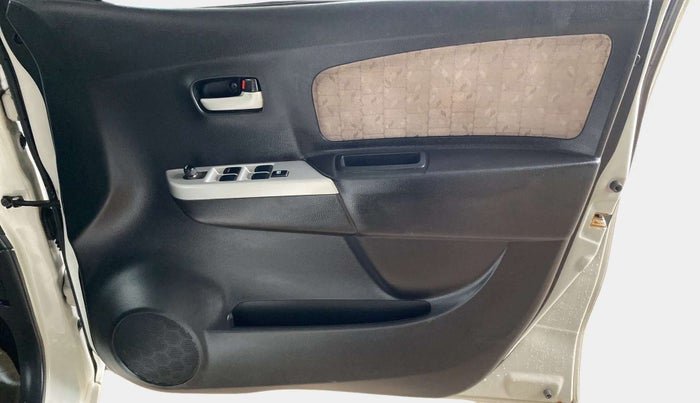 2015 Maruti Wagon R 1.0 VXI, Petrol, Manual, 25,314 km, Driver Side Door Panels Control