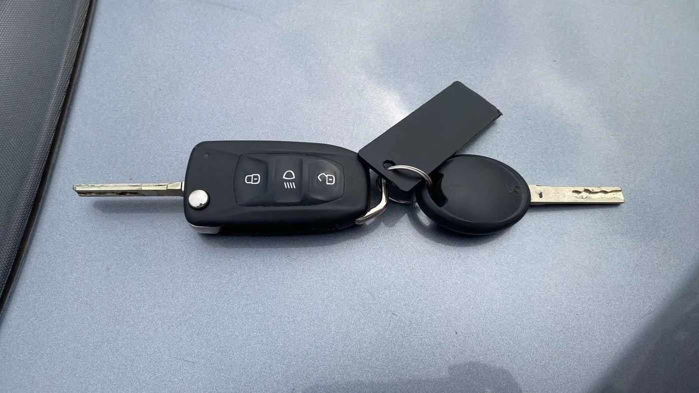 2019 Tata Tiago XZ PLUS PETROL, Petrol, Manual, 23,717 km, Key Close Up