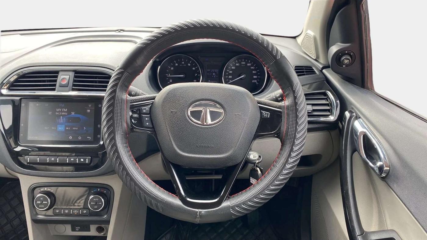 2019 Tata Tiago XZ PLUS PETROL, Petrol, Manual, 23,717 km, Steering Wheel Close Up