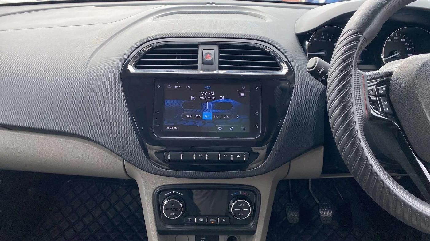 2019 Tata Tiago XZ PLUS PETROL, Petrol, Manual, 23,717 km, Air Conditioner