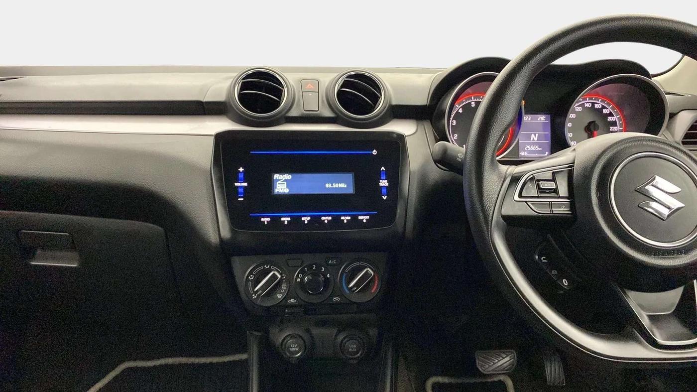 2022 Maruti Swift VXI AMT, Petrol, Automatic, 25,992 km, Air Conditioner