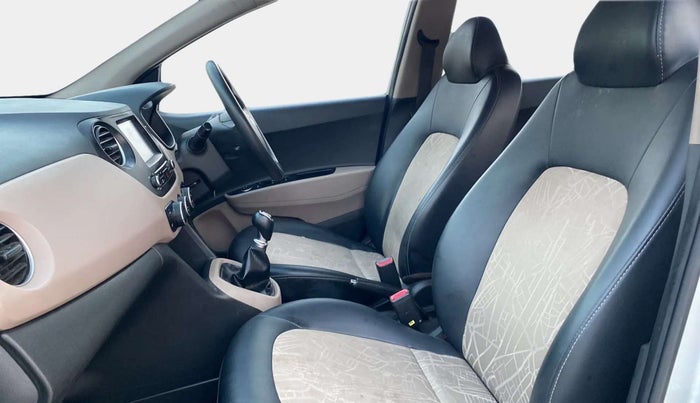 2018 Hyundai Grand i10 SPORTZ 1.2 KAPPA VTVT, Petrol, Manual, 35,834 km, Right Side Front Door Cabin