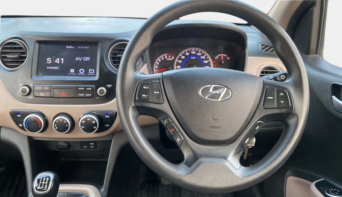 2018 Hyundai Grand i10 SPORTZ 1.2 KAPPA VTVT, Petrol, Manual, 35,834 km, Steering Wheel Close Up